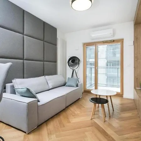 Lejlighed Urban Chic - Luxury 2-bedroom, Mennica *