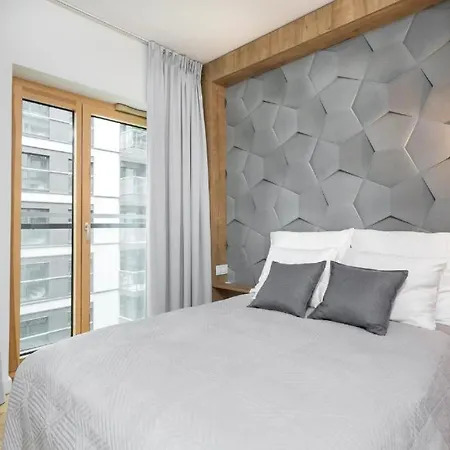 Golden - Two Bedrooms Luxury In The Center - Mennica Appartement Varsovie