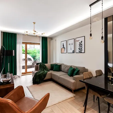 Golden - Two Bedrooms Luxury In The Center - Mennica Appartement *
