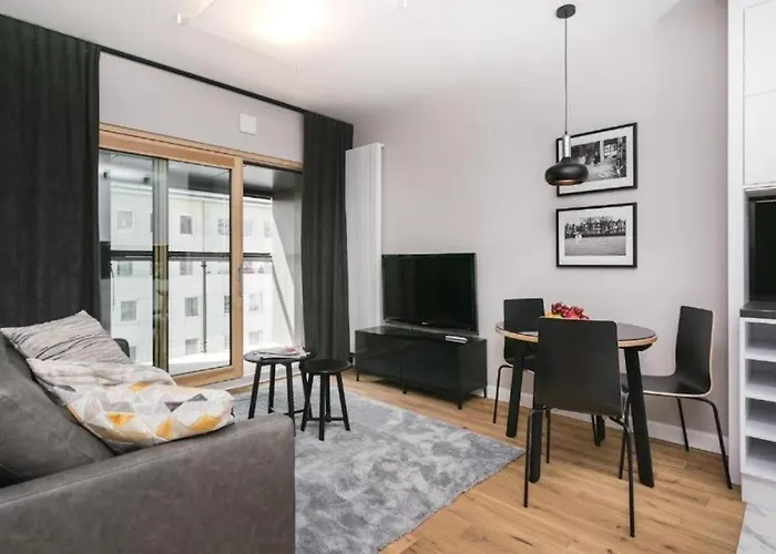 Urban Chic - Luxury 2-bedroom, Mennica * Warsaw